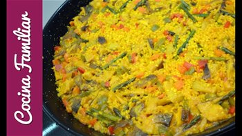 Paella de arroz con verduras ideal para veganos y vegetarianos. Recetas para dieta