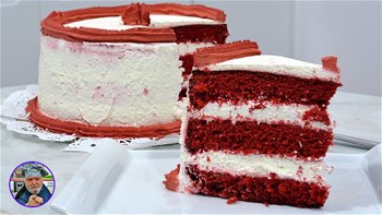 Tarta para San Valentín Red Velvet o terciopelo rojo con nata
