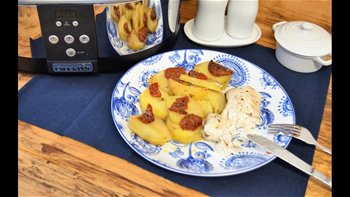 MERLUZA CON PATATAS Y TOMATES SECOS / HAKE WITH POTATOES AND DRIED TOMATOES / CROCK POT