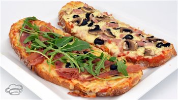 Pizzas en pan de molde - LA MERIENDA PERFECTA